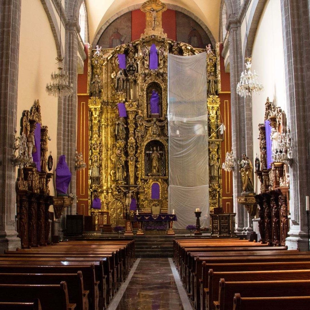 ¿Por Qué se Tapan a los Santos en Semana Santa? Significado de lo Que No se Puede Hacer