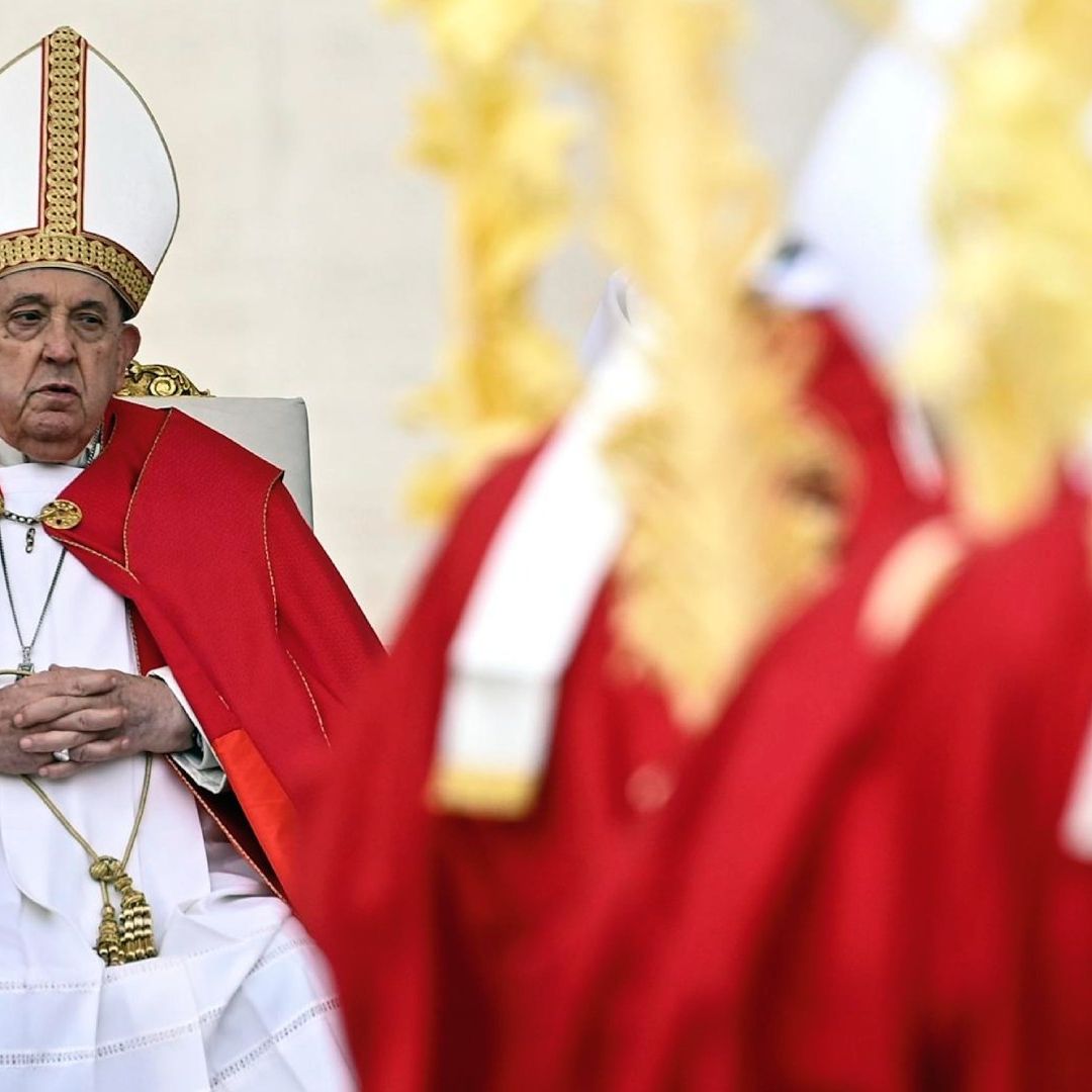 El Papa Francisco Celebra Misa del Domingo de Ramos; Inesperadamente, No Lee la Homilía