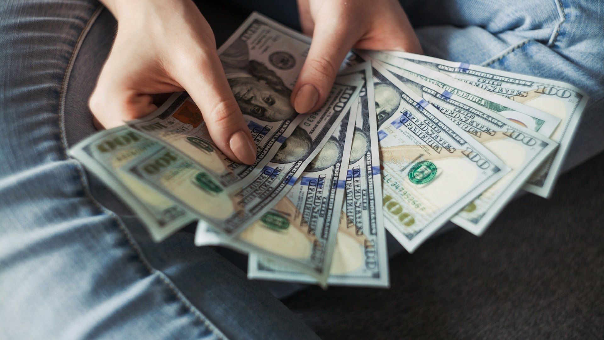 Precio del Dólar Hoy JUEVES 3 de Abril de 2025: ¿Cómo Está el Tipo de Cambio con el Peso?