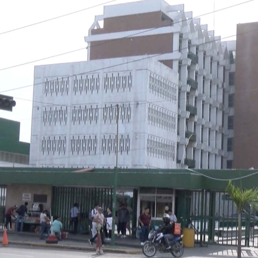 Presunta Bacteria Deja a Joven en Estado Crítico en Clínica del IMSS en Madero