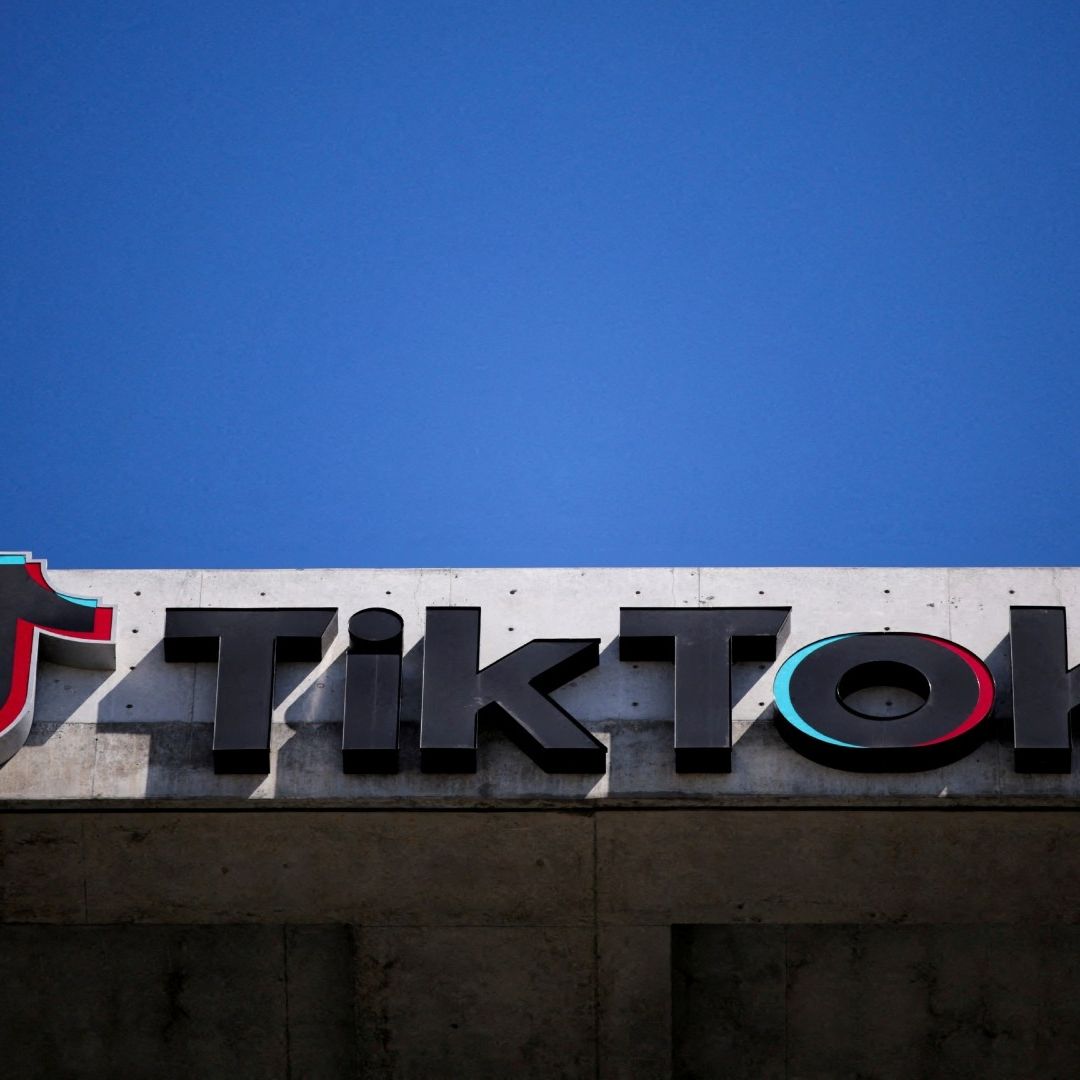 Venta de TikTok podría reducir aranceles a China, asegura Donald Trump.
