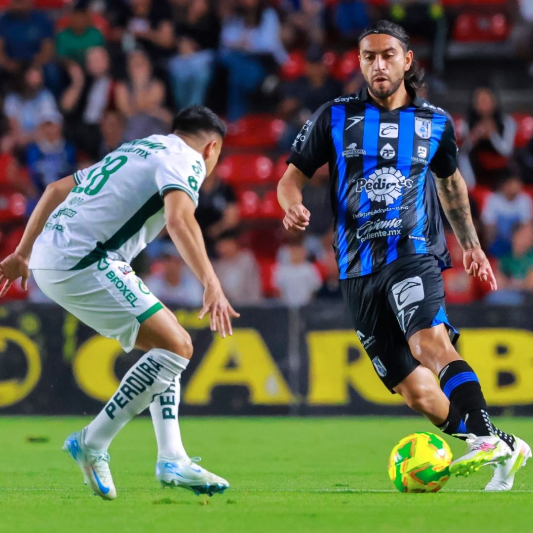 Querétaro y León en el estadio Corregidora, a tres fechas de que culmine el torneo regular de la Liga MX.