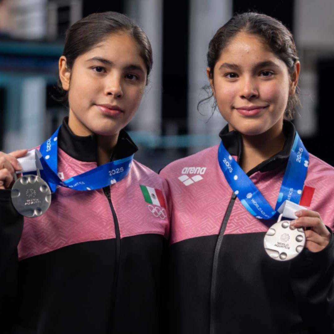 Mía y Lía Cueva Lobato obtuvieron la medalla de plata