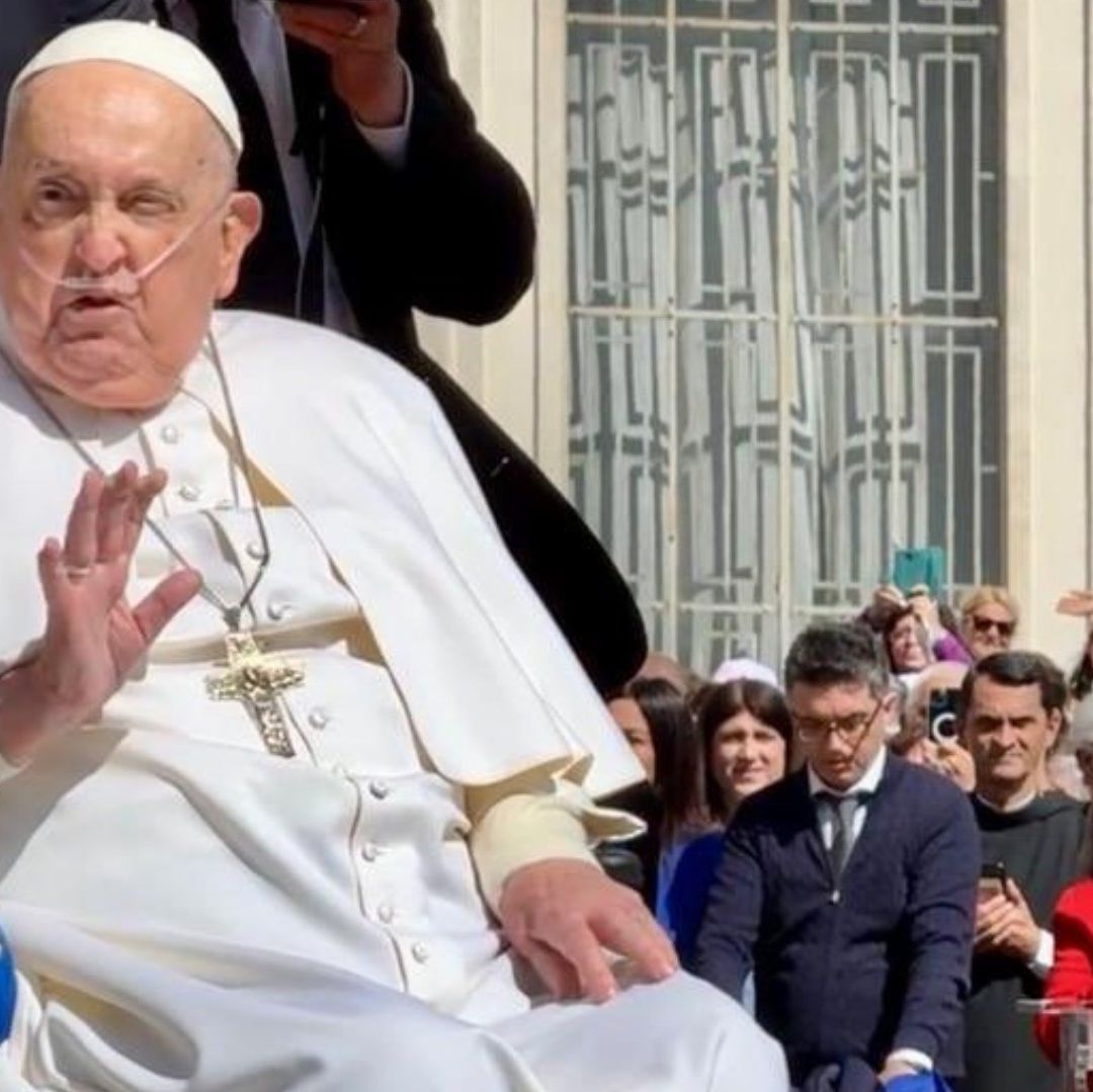 El Vaticano ha informado que el Santo Padre se encuentra "de buen ánimo".