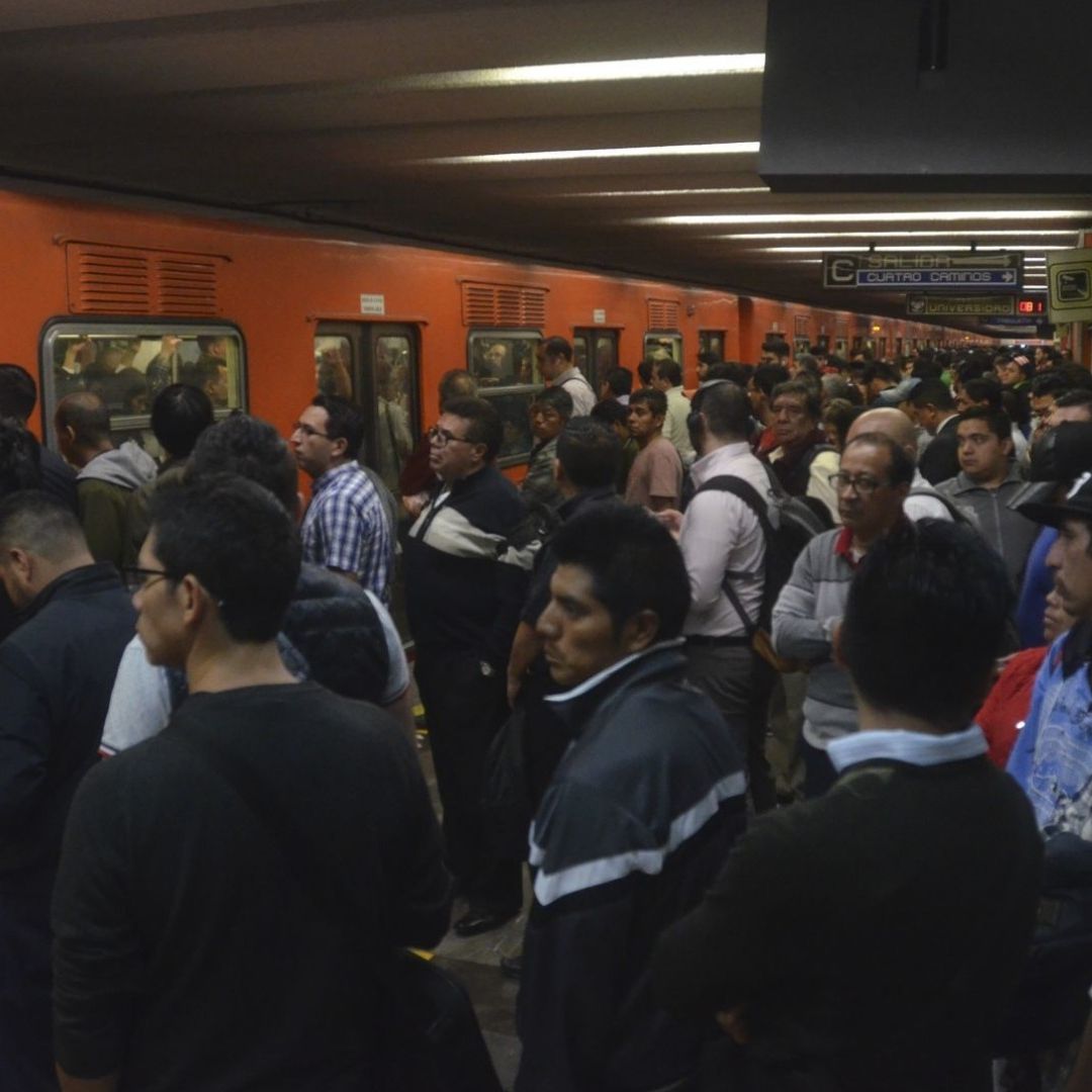 ¿Qué Objeto Cae Más a las Vías del Metro de la Ciudad de México?
