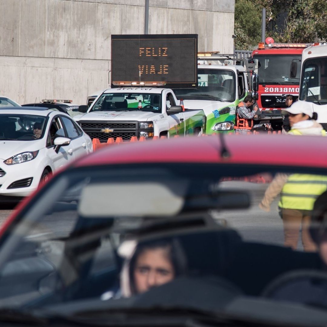 Salida de vacacionistas en la autopista México-Cuernavaca
