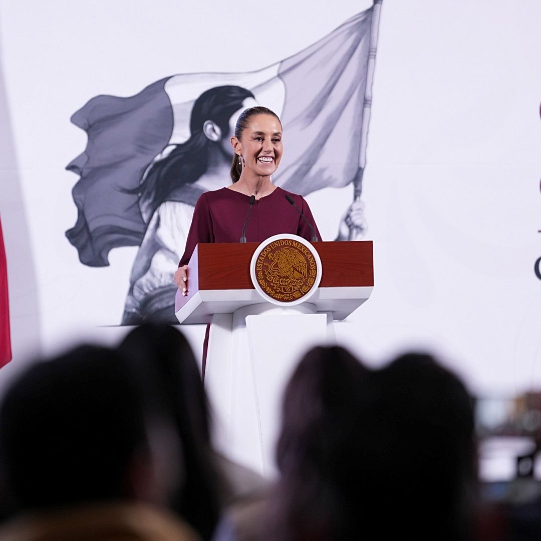 Claudia Sheinbaum durante conferencia en Palacio Nacional