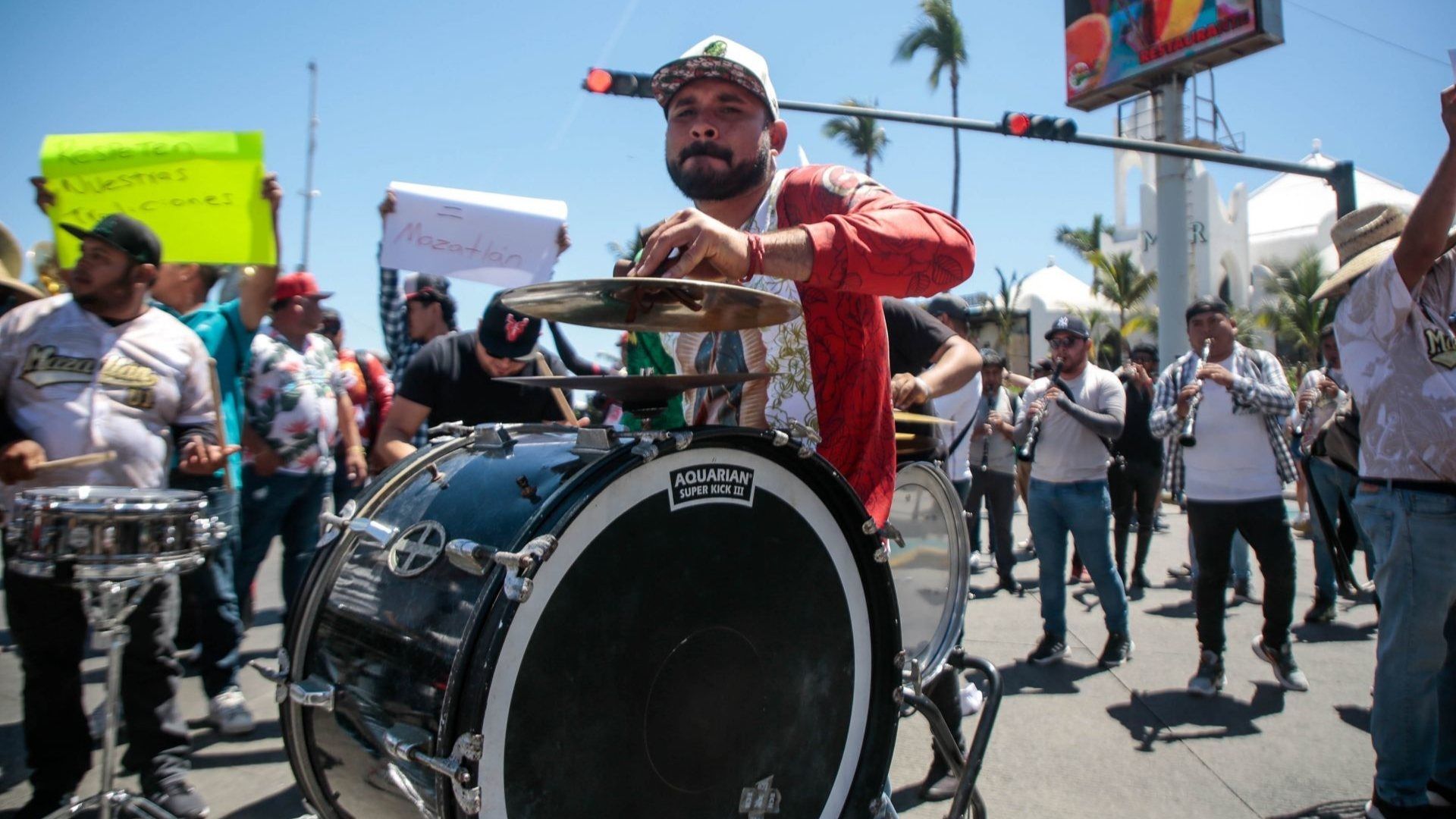 Buscan Récord Guinness en Mazatlán con la Tocada de Banda Sinaloense Más Grande en la Playa