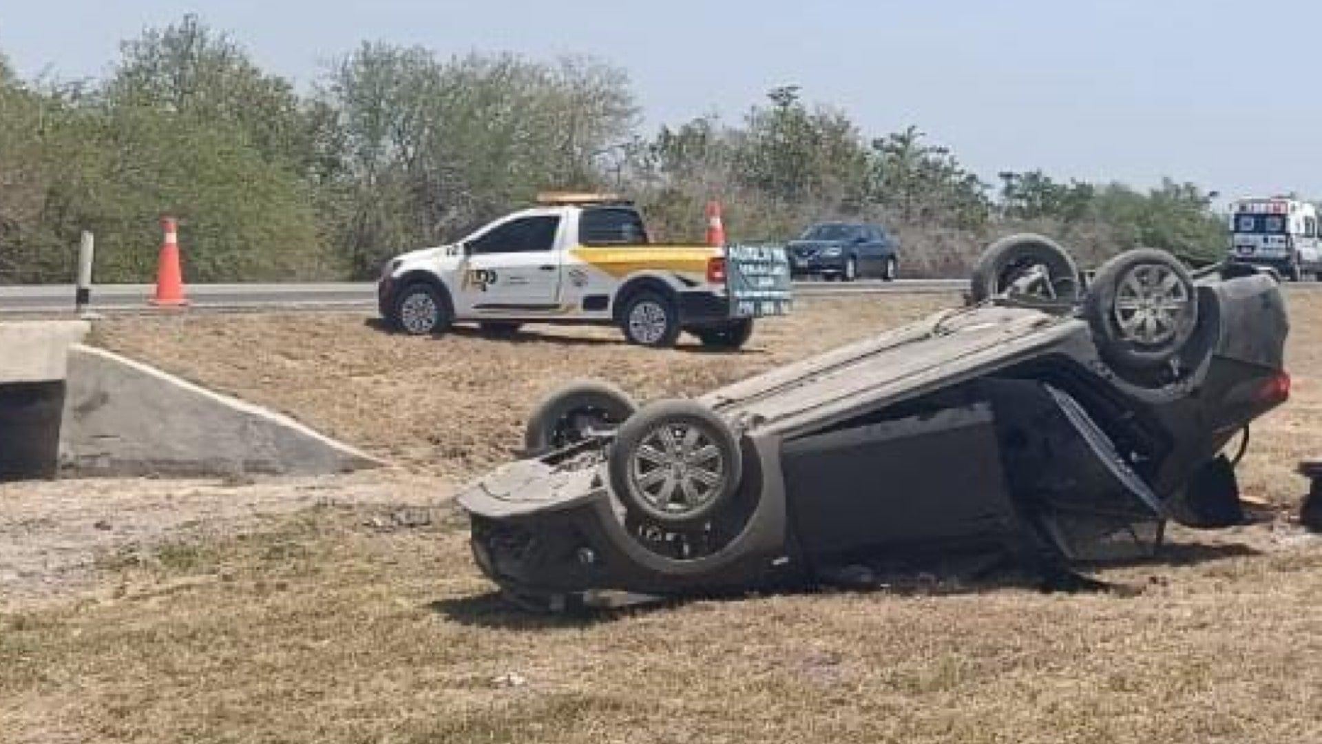 Volcadura Deja Cinco Lesionados en González