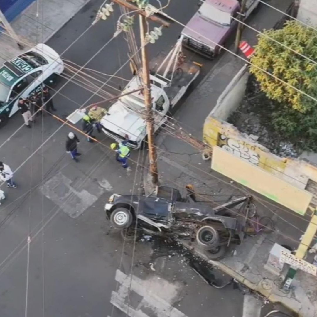 Volcadura de grúa en la colonia Providencia, en Gustavo A. Madero. Foto: N+