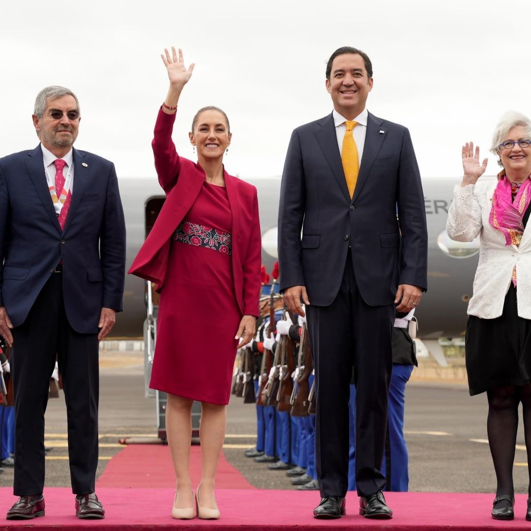 Sheinbaum en su llegada a Honduras