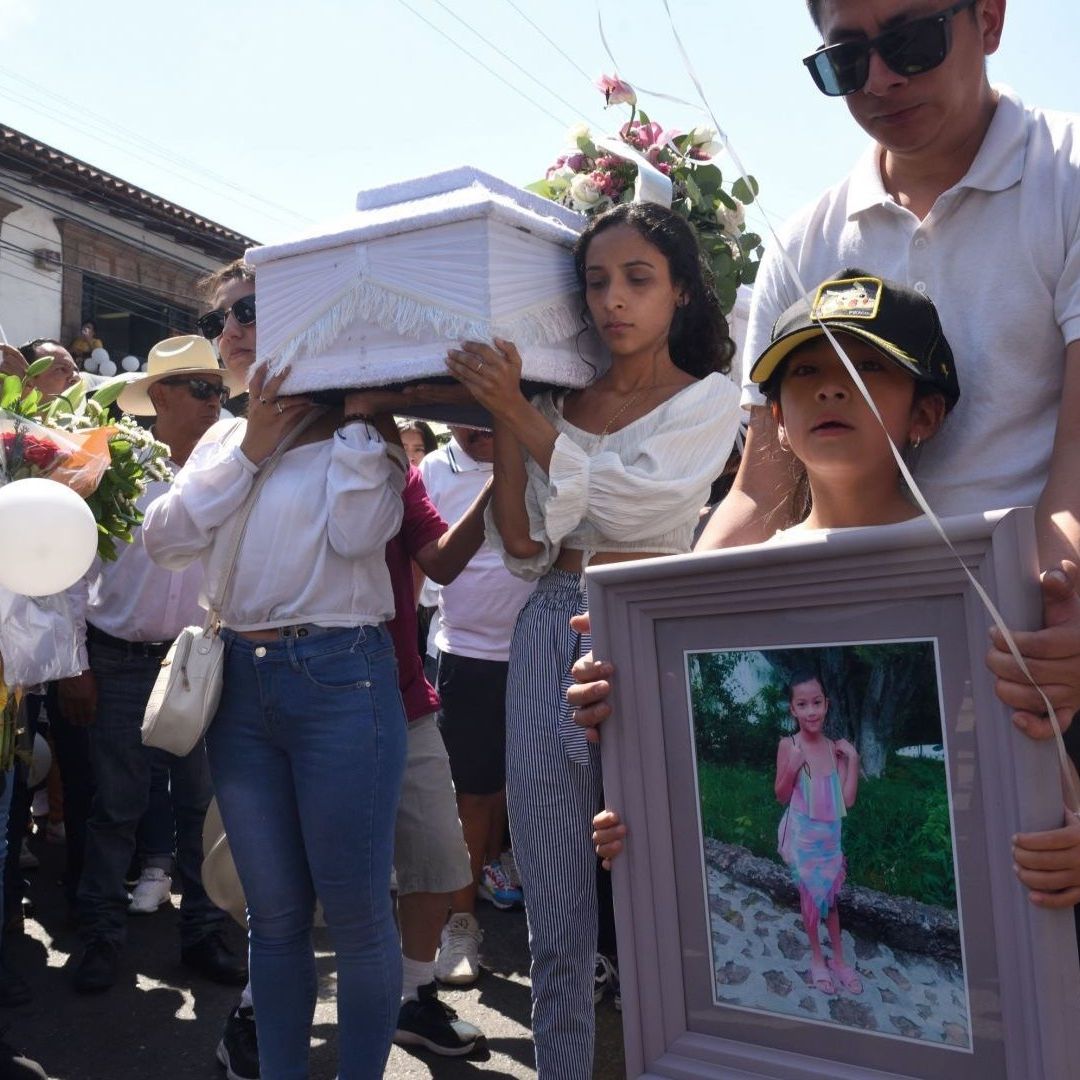 Caso Camila: AMLO Lamenta Muertes y No Descarta que FGR Atraiga Investigación