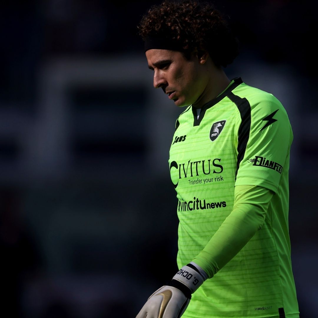 Memo Ochoa está a punto de vivir un nuevo descenso. Foto: AP