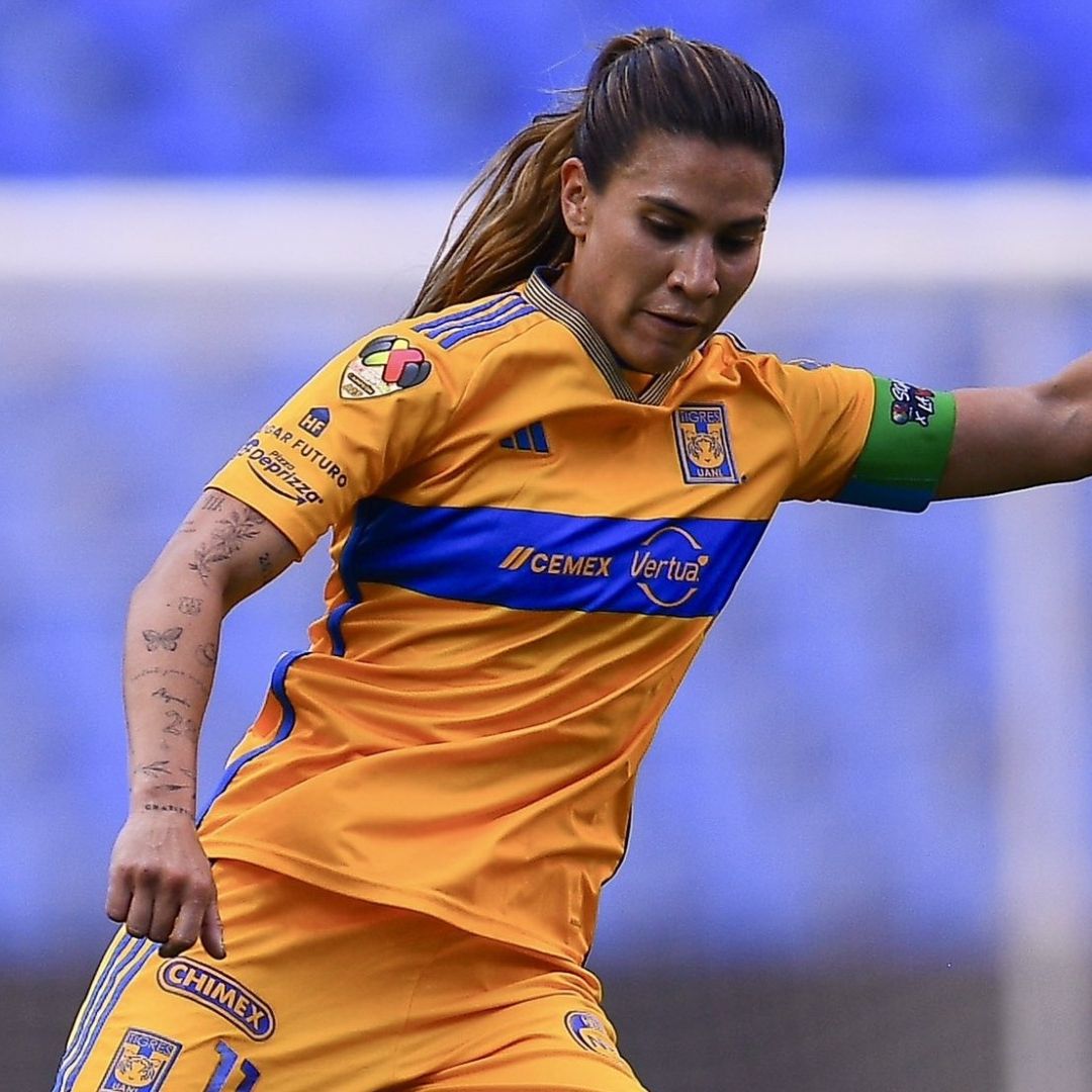 Video | Fuerte Cabezazo Provoca Fractura a Jugadora de Tigres Femenil
