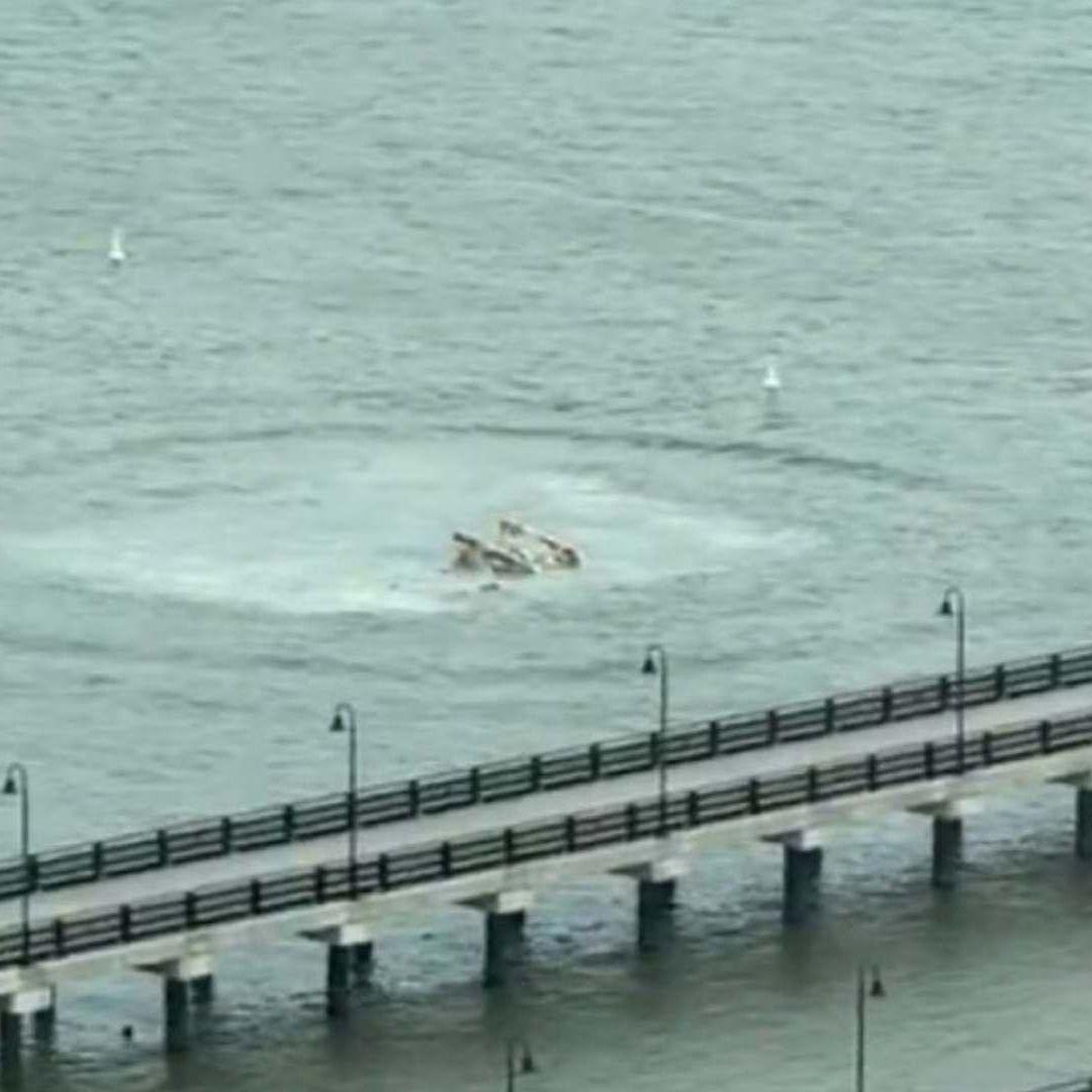 Helicóptero se Desploma en el Río Hudson de Nueva York