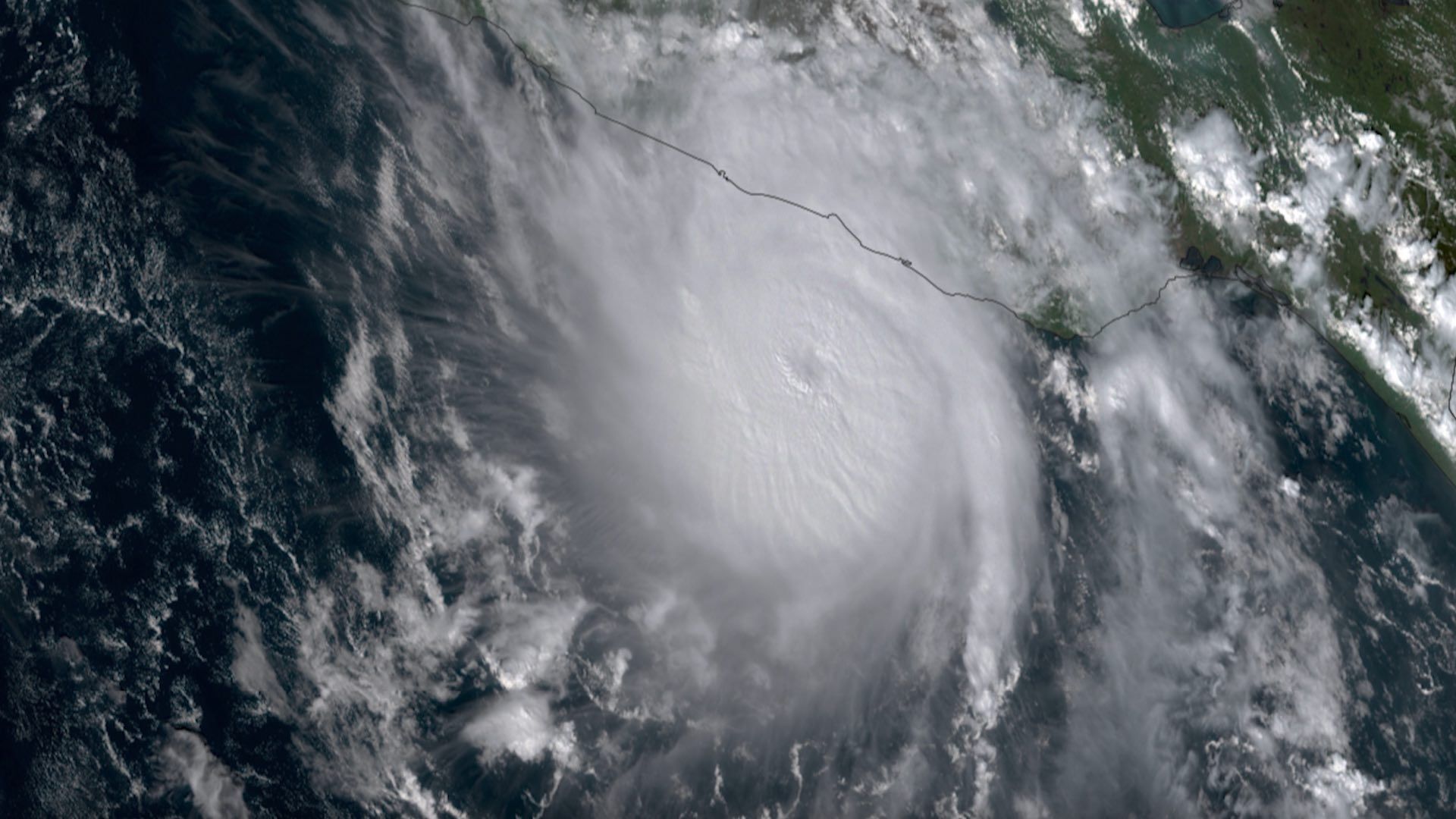 Imagen satelital del huracán Otis en 2023