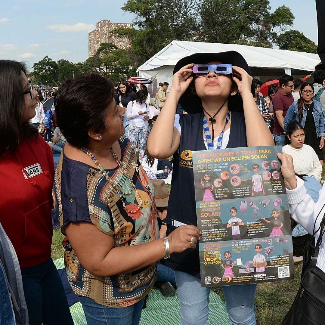 Alertan por Riesgos de Ver el Eclipse Solar 2024 sin Protección
