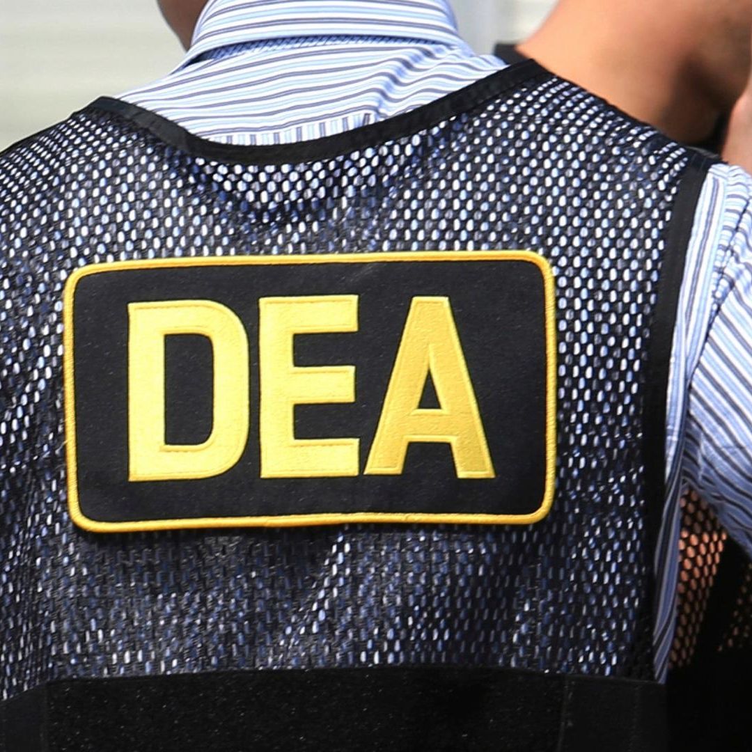 agente de la DEA en operativo