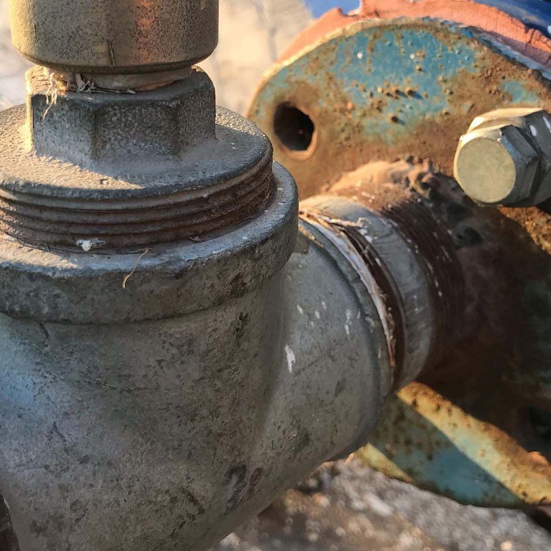 Fuga de Amoníaco en Hielera Provoca Evacuación en Sector Alianza de Torreón