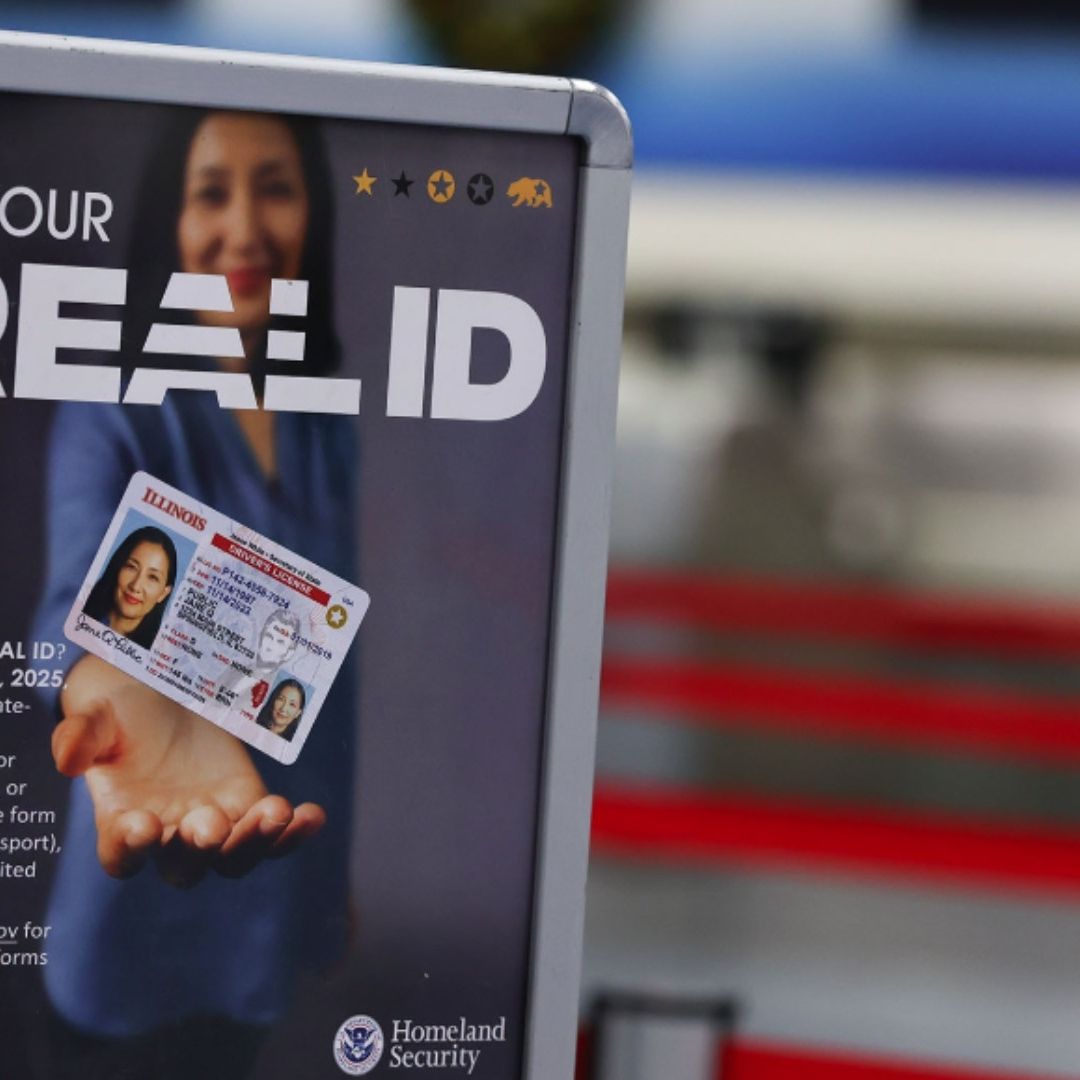 Real ID Será Necesaria a Partir del 7 de Mayo para Volar en EUA: ¿Quiénes Deben Tramitarla?