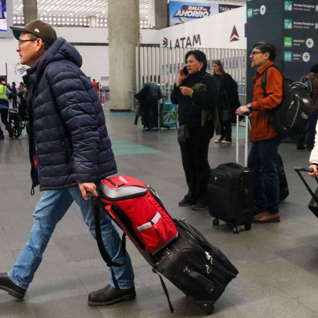 Muchos mexicanos ahora van a visitar a sus parientes, por el temor de estos a salir de Estados Unidos y que ya no los dejen regresar.