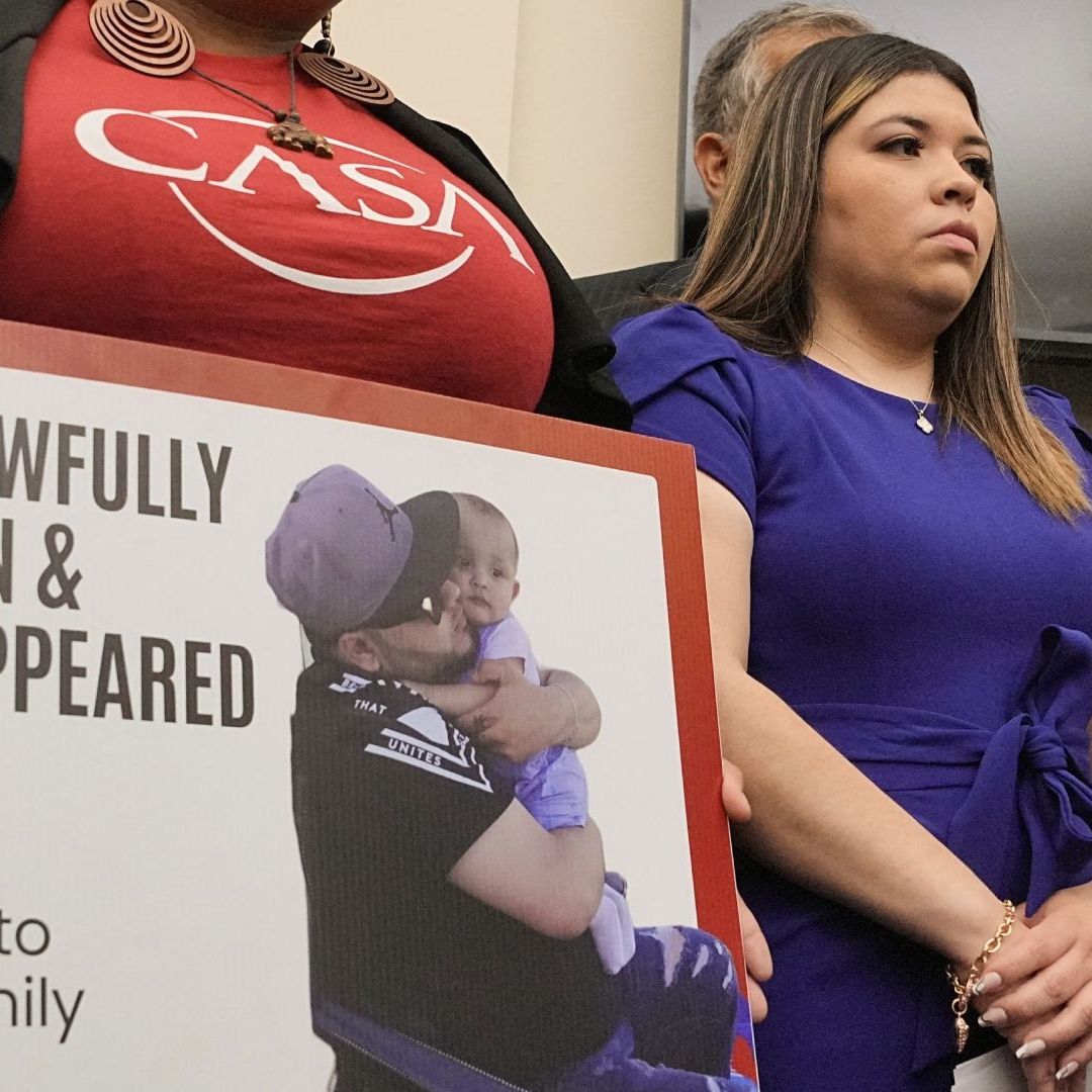 Ordena Corte Suprema a Gobierno de EUA, ‘Facilitar’ Regreso de Salvadoreño Deportado por Error