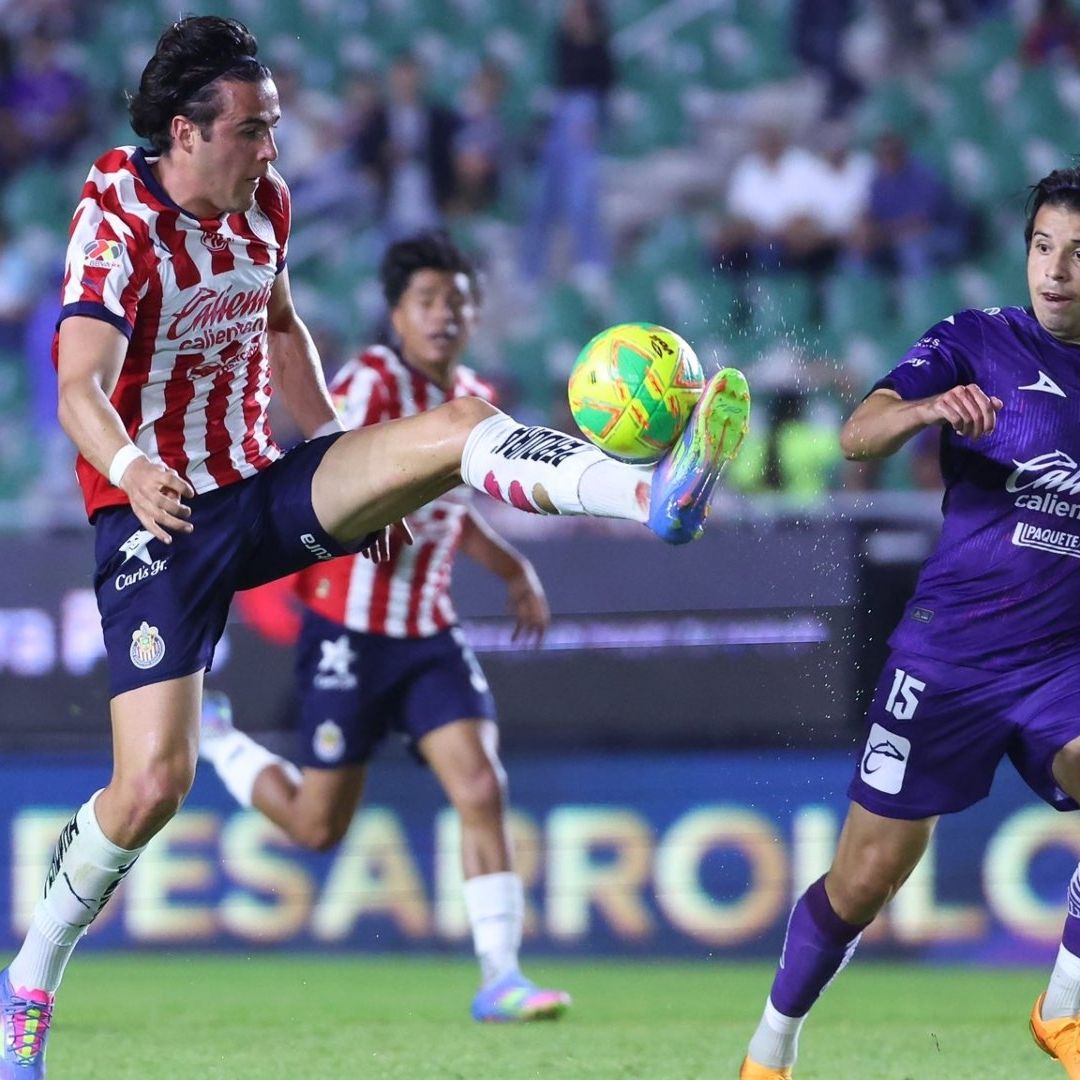 Mazatlán FC y Chivas jugaron con el cuchillo entre los dientes este viernes 11 de abril en el Estadio El Encanto.