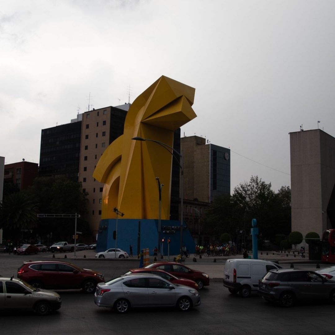 No dudes en echar un vistazo a los carros que sí circulan mañana 14 de abril 2025 en CDMX y Edomex