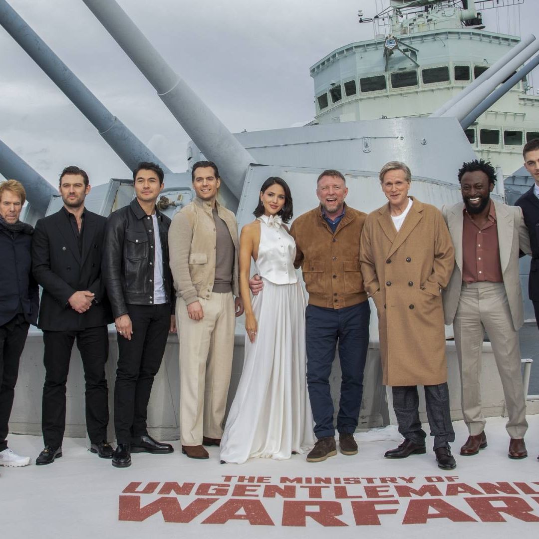 Rusia Prohíbe Película con Henry Cavill y Eiza González, Sobre la Segunda Guerra Mundial
