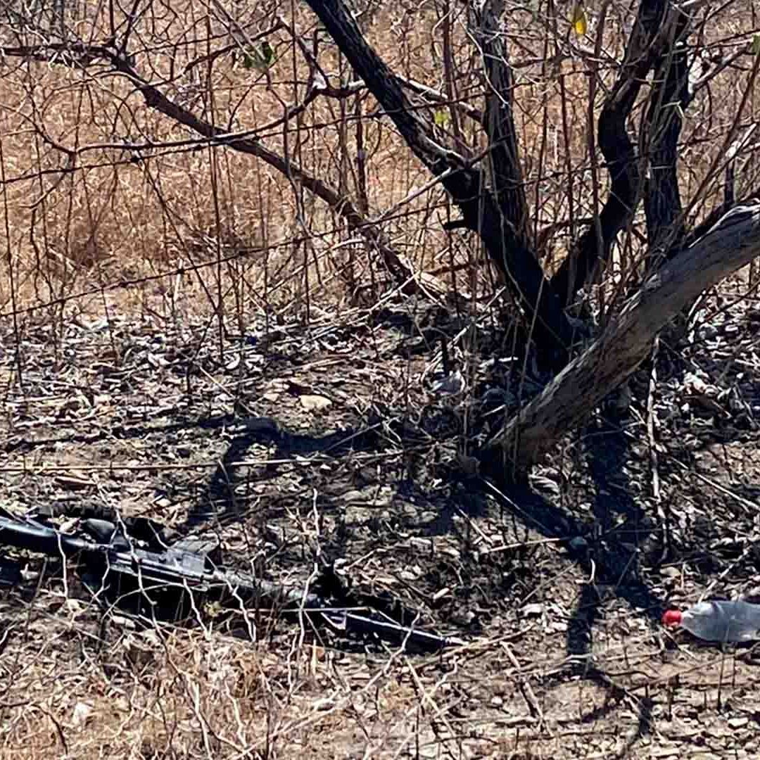 Encuentran Vehículo Abandonado con Impactos de Arma en González