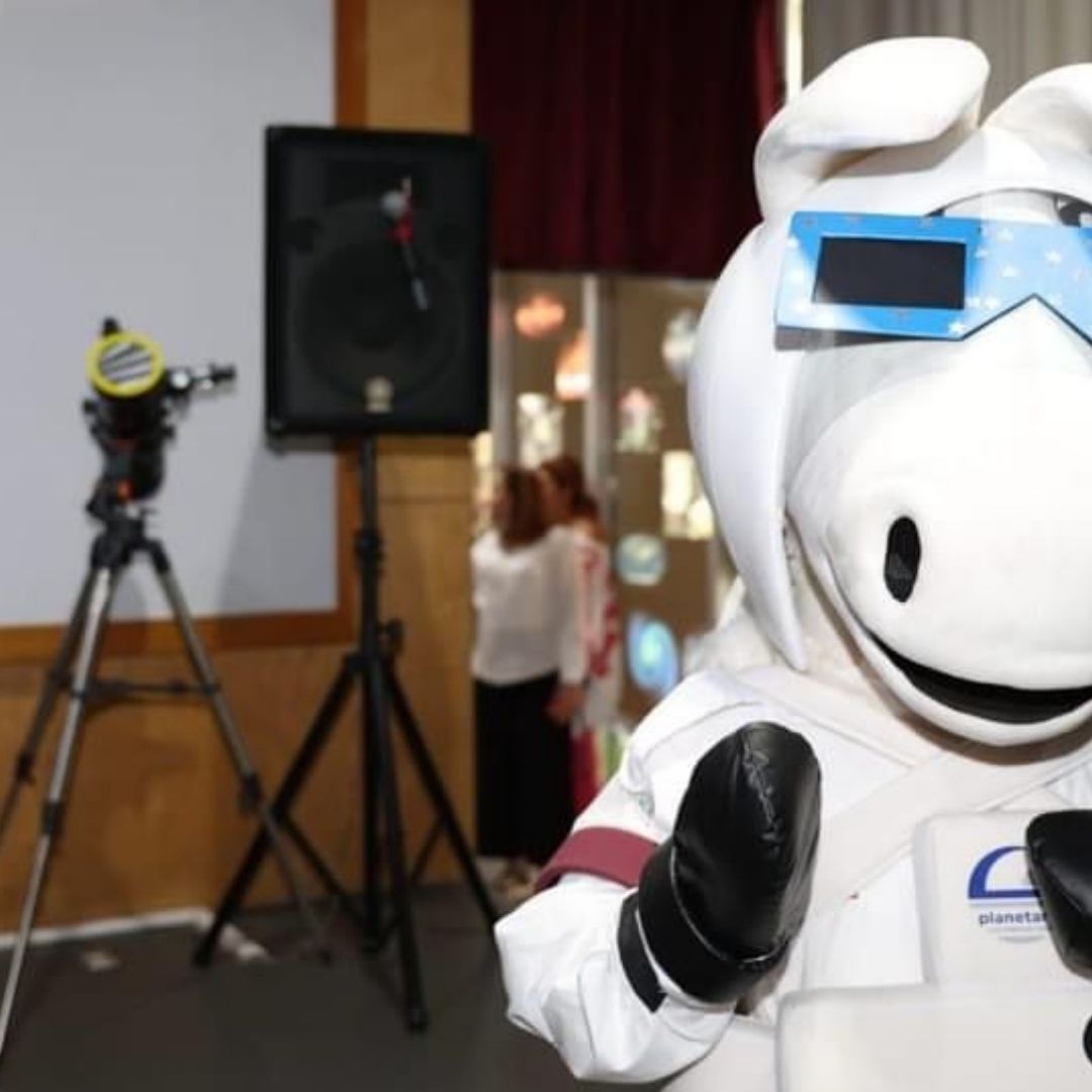 Actividades en el Planetario Luis Enrique Erro por el Eclipse Solar 2024 en CDMX