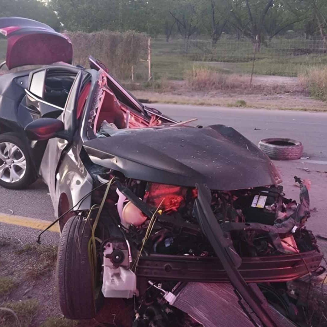 Muere Joven al Chocar Contra Palmera en Carretera Morelos-Nava