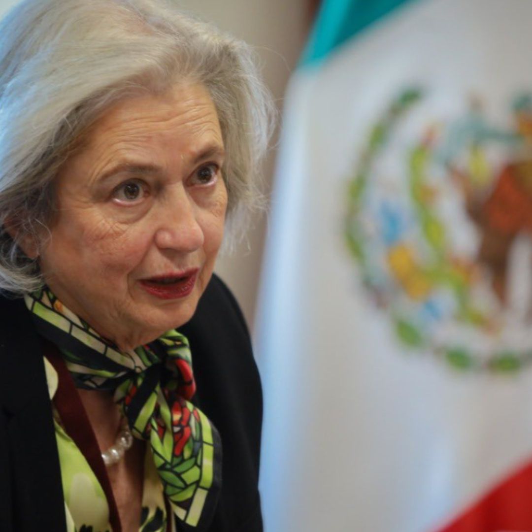La embajadora de México en Ecuador, Raquel Serur