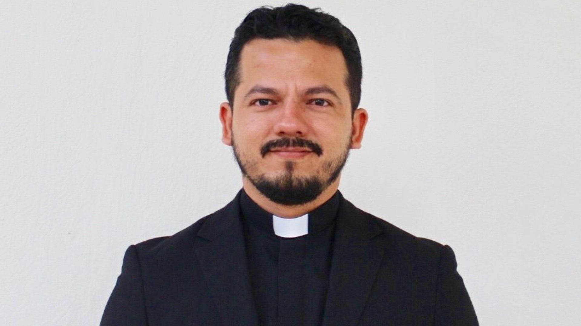 Las autoridades eclesiásticas y civiles no han dado a conocer detalles oficiales.