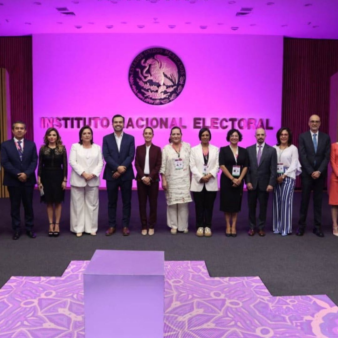Candidatos intercambiaron recriminaciones en primer debate presidencial