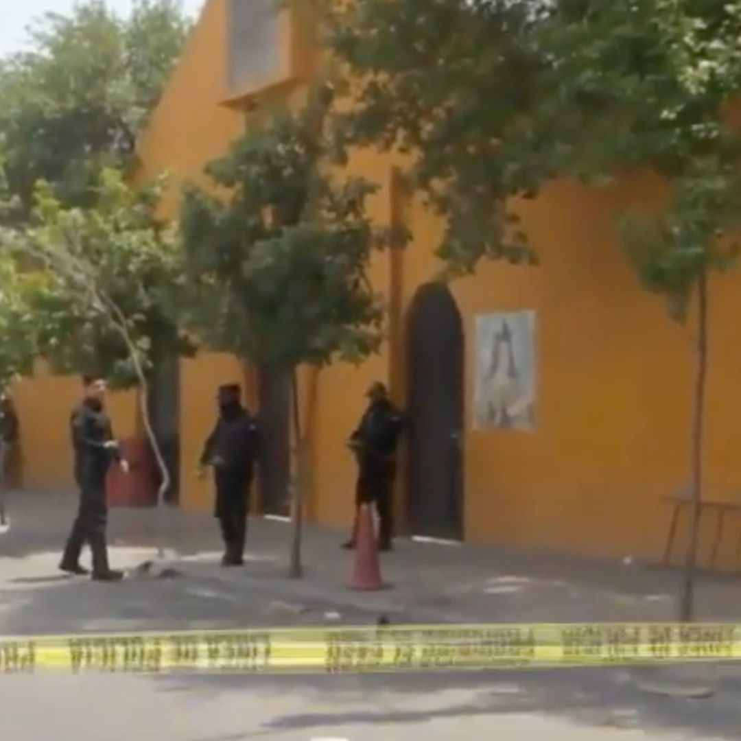 Iglesia Santa Teresa de Ávila acordonada por hallazgo de mujer muerta en Monterrey