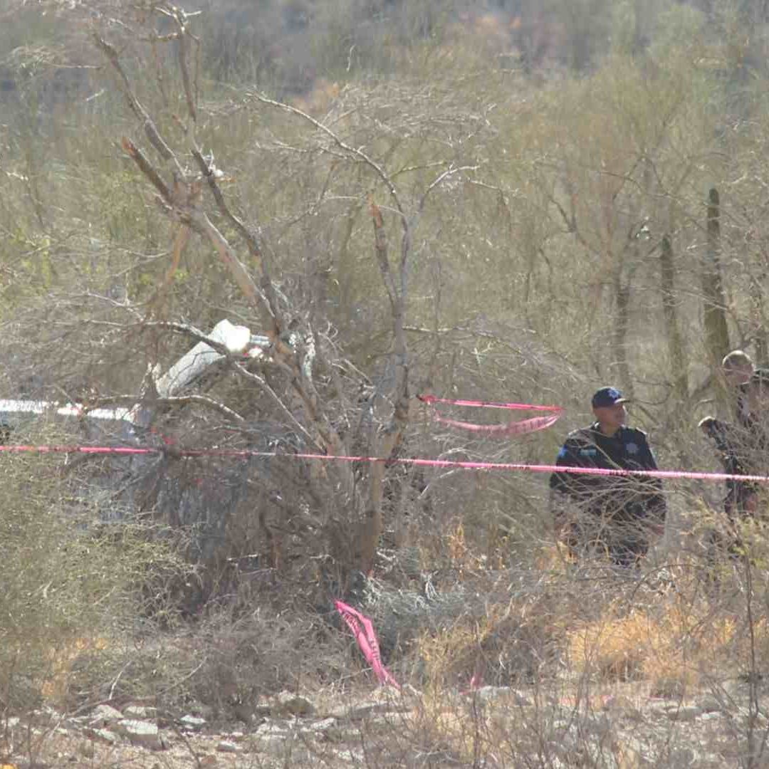 Autoridades Realizan Persecución de Camioneta Cadillac en Hermosillo; Tripulantes Huyeron