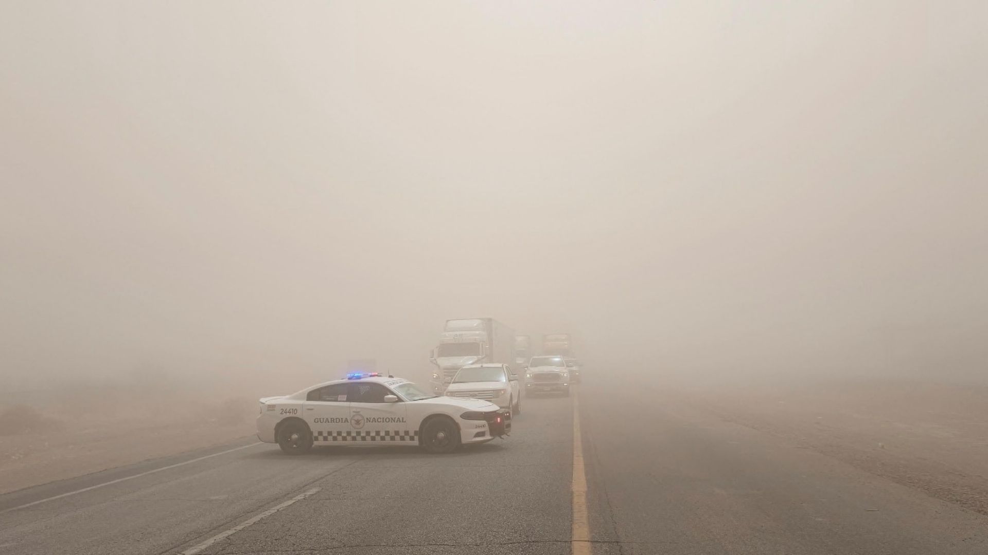 Registran Tormenta de Arena en Chihuahua; Cierran Tramos Carreteros
