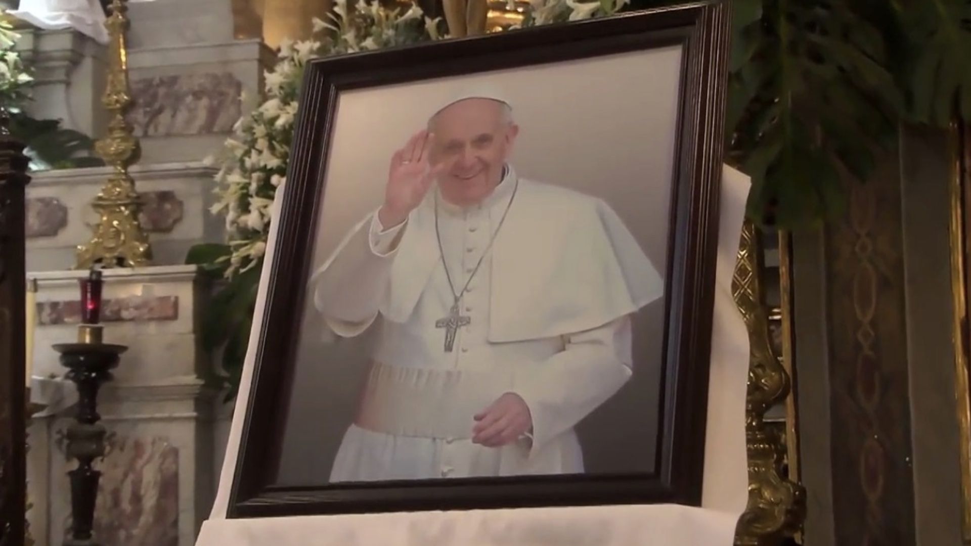 Guadalajara se une a Luto por Fallecimiento del Papa Francisco