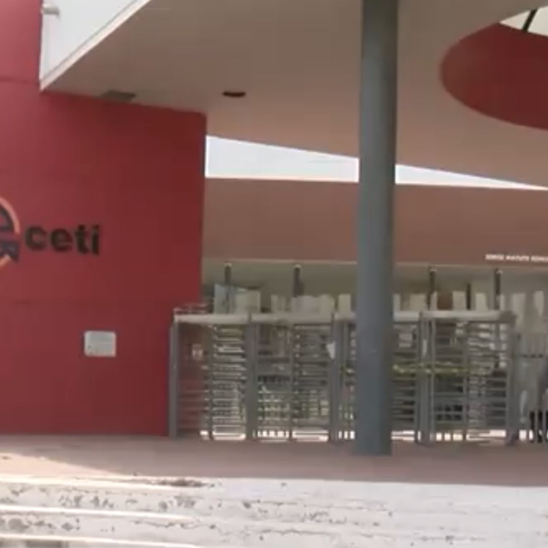 Aumenta la Tensión en el CETI Colomos por Señalamiento de Abuso contra una Alumna