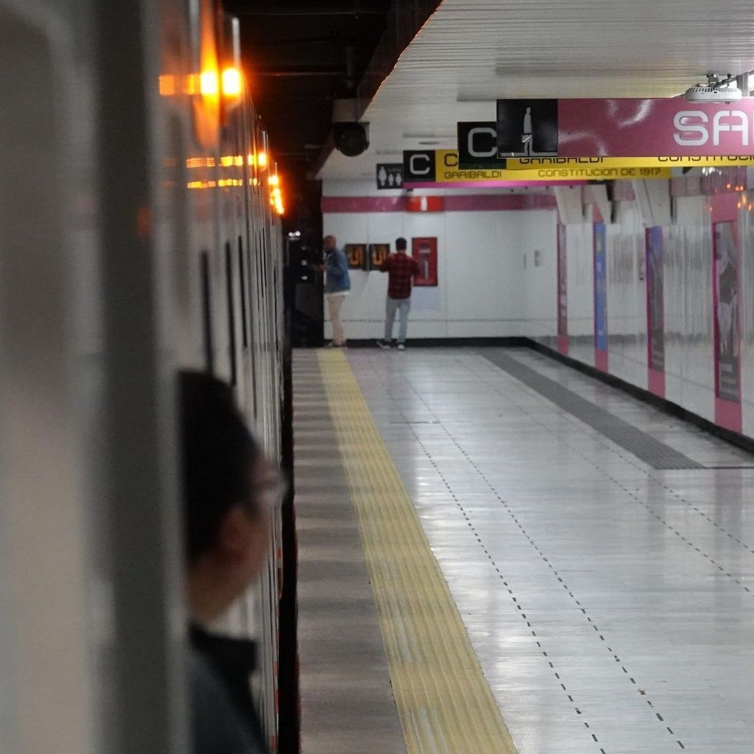 El Metro CDMX informó que realizará un cierre en la Línea 1 anticipado y aquí te decimos a qué hora dejará de dar servicio