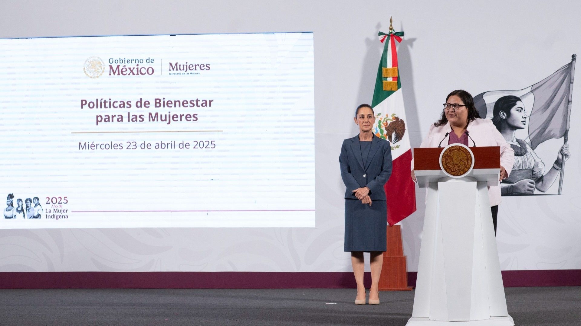 Claudia Sheinbaum y Citlalli Hernández en Palacio Nacional
