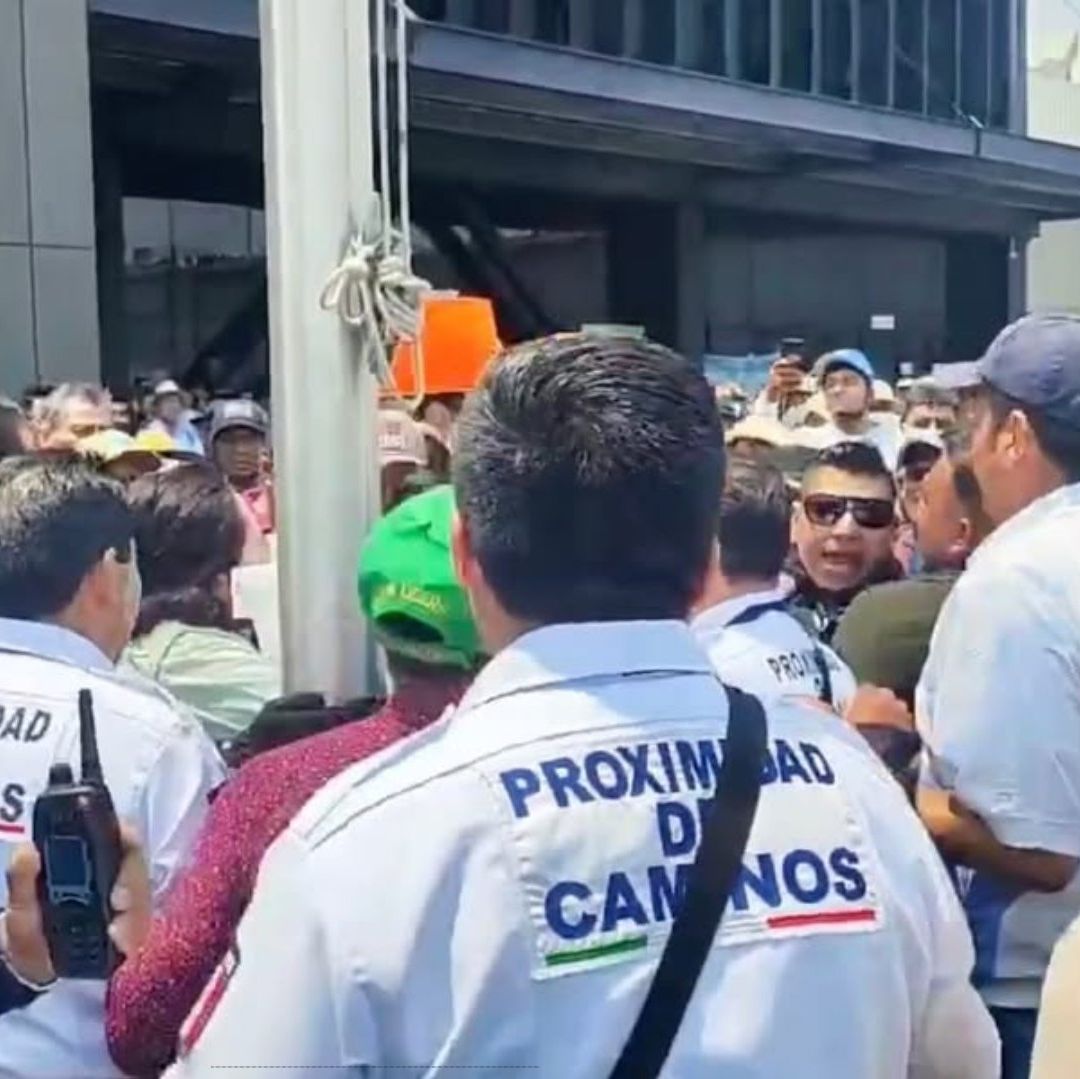 Manifestación de Campesinos en SAT Vía Atlixcáyotl, Puebla: Exigen Devolución de Impuestos