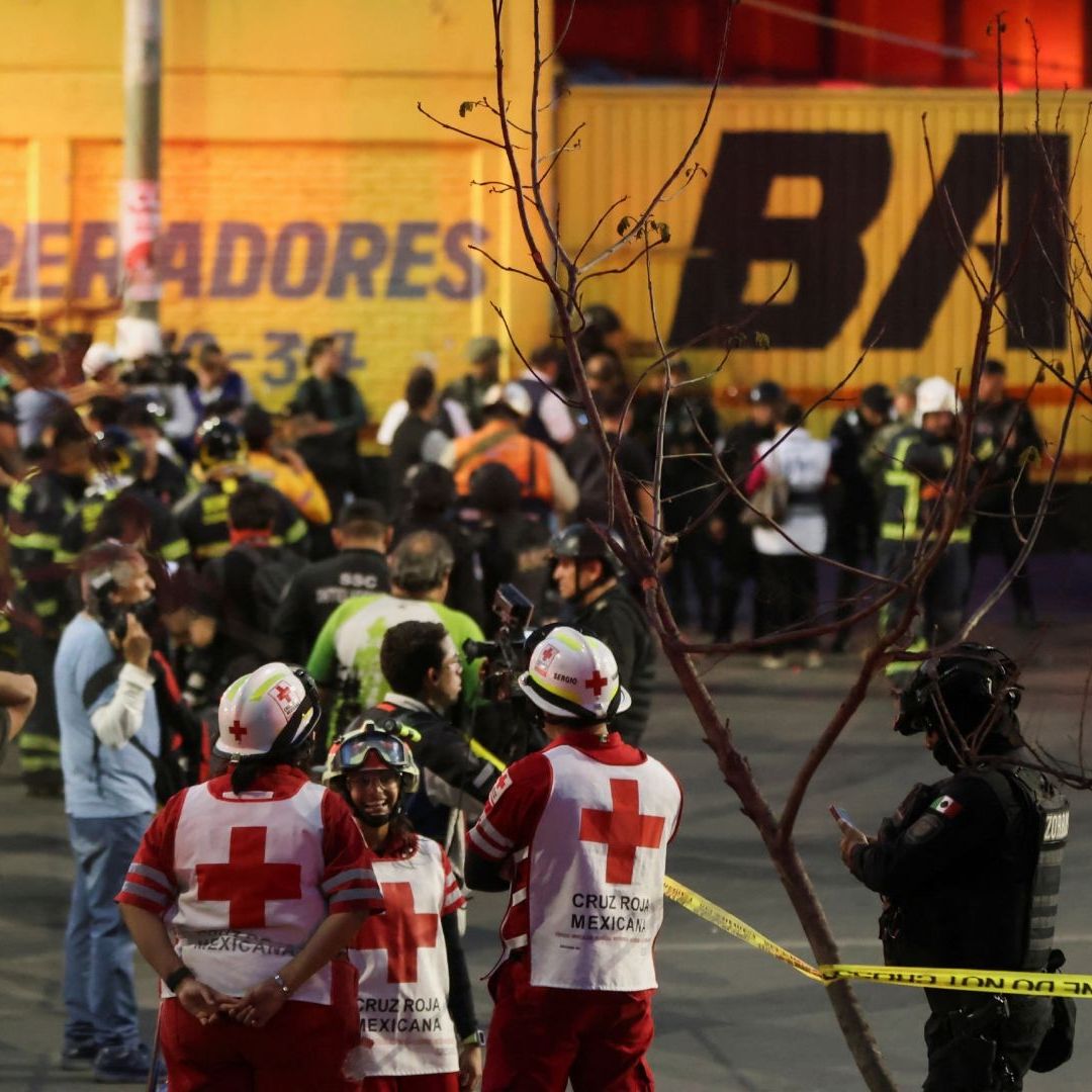 Operativo por caída de helicóptero en Coyoacán