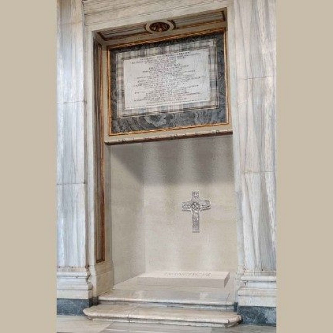 Proyecto de la tumba del Papa Francisco