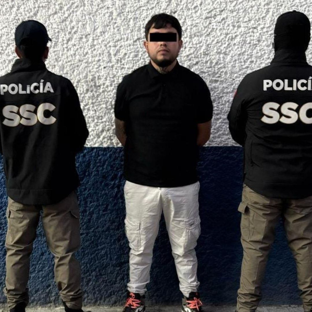 Tras su detención, "Christian Abdiel, alias 'El Cabezón', fue trasladado a la Fiscalía Antisecuestro.
