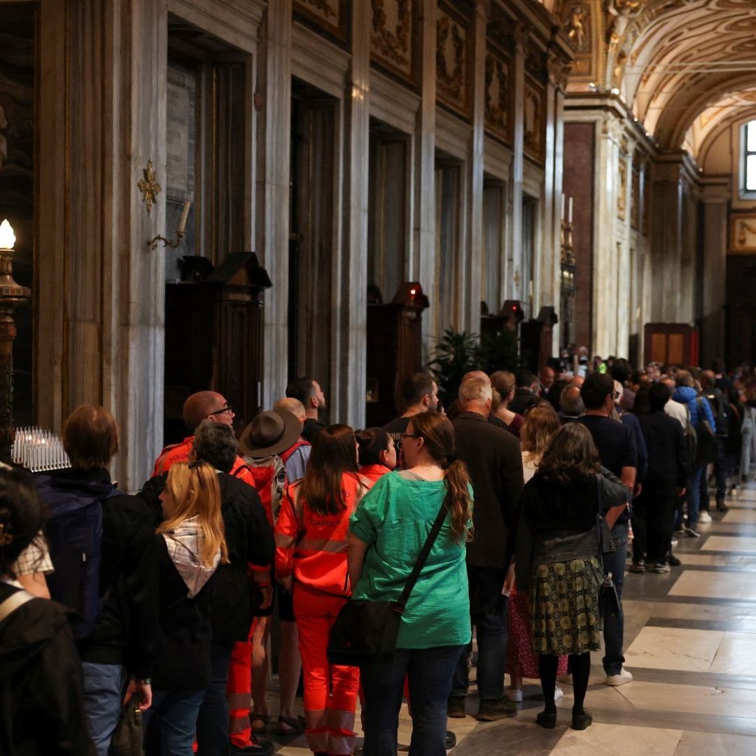 Abren al Público Visitas a Tumba del Papa Francisco en Basílica de Santa María la Mayor
