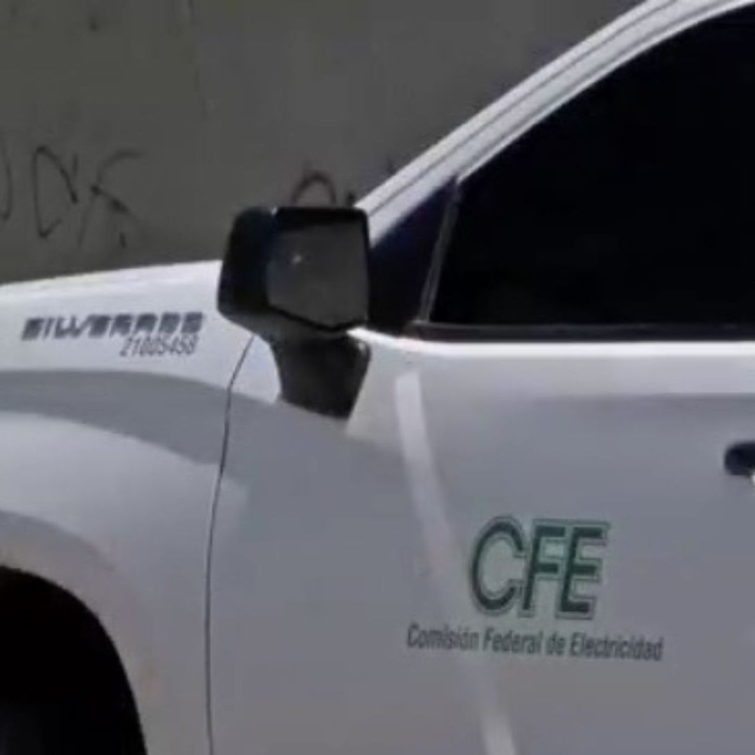 Sujetos Armados Dispararon contra Vehículo de la CFE en Carretera Hermosillo - Bahía de Kino
