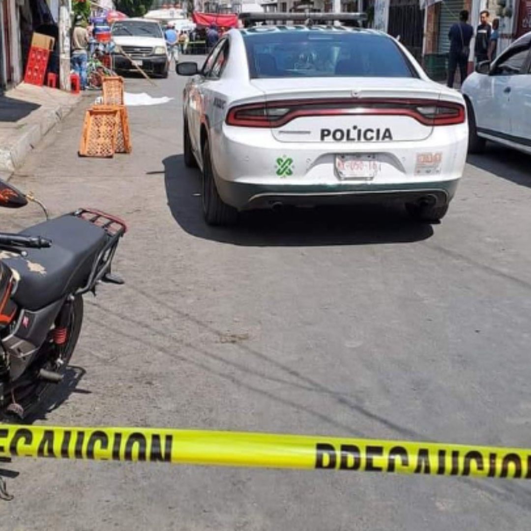 Balacera causa pánico en calle 20 de Noviembre y José Ortiz de Domínguez, en la alcaldía Tláhuac
