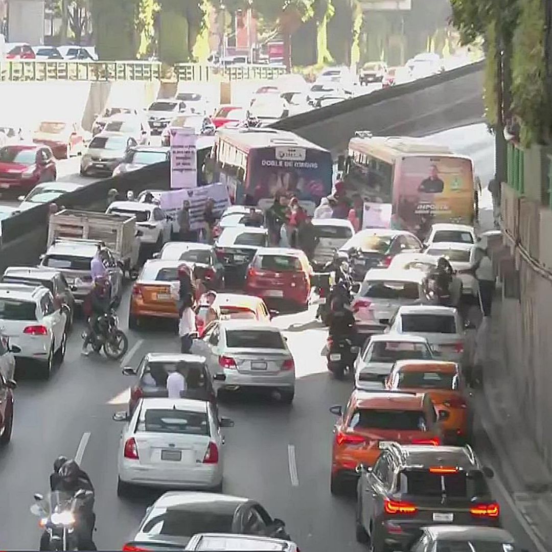 Accidente y Protestan Colapsan Circulación en el Periférico, CDMX